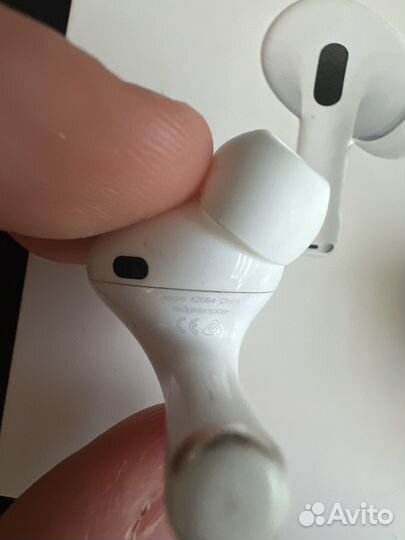 Airpods pro наушники правый и левый
