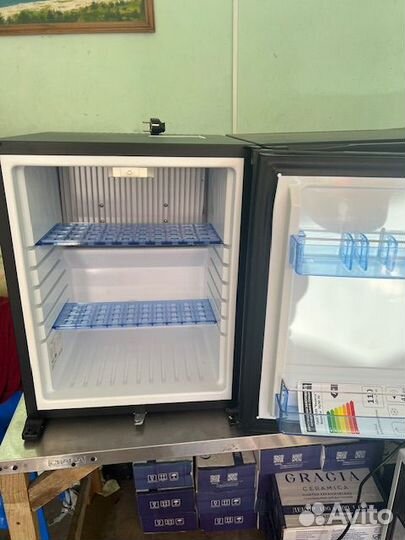 Холодильник бу маленький высота 85 см