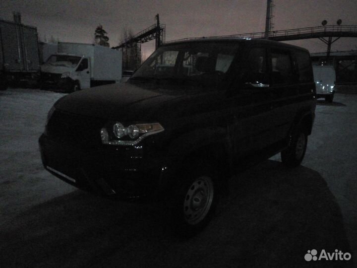 УАЗ Patriot 2.7 МТ, 2024