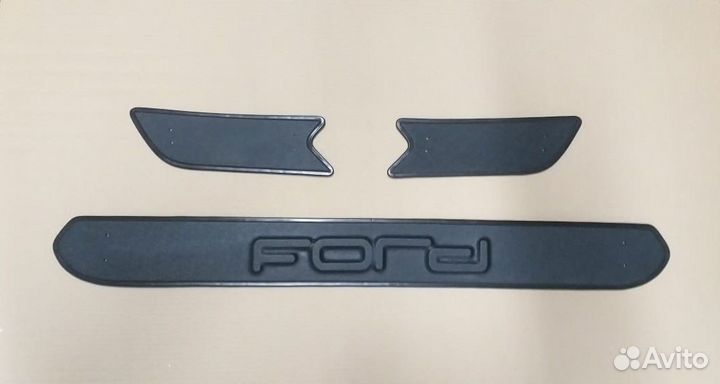 Ford Focus 2 зимняя заглушка радиатора