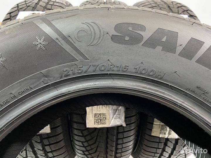 Sailun Ice Blazer Alpine Evo 215/70 R16