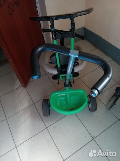 Детский трехколесный велосипед бу
