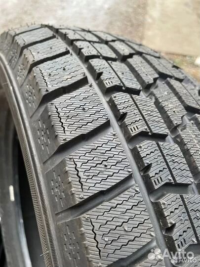 Goodyear Ice Navi 7 215/65 R17