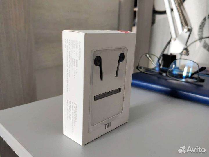 Наушники Xiaomi Mi In-Ear Headphones Pro