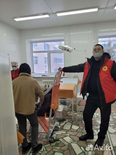 Перевозка лежачих больных профессионально