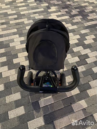 Детский велосипед с ручкой