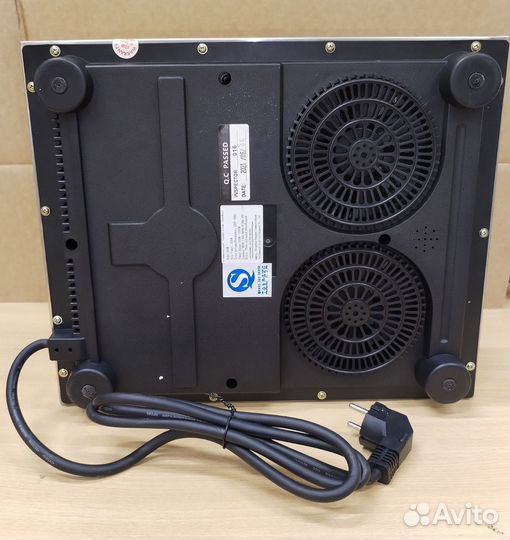 Индукционная плита 3500вт новая