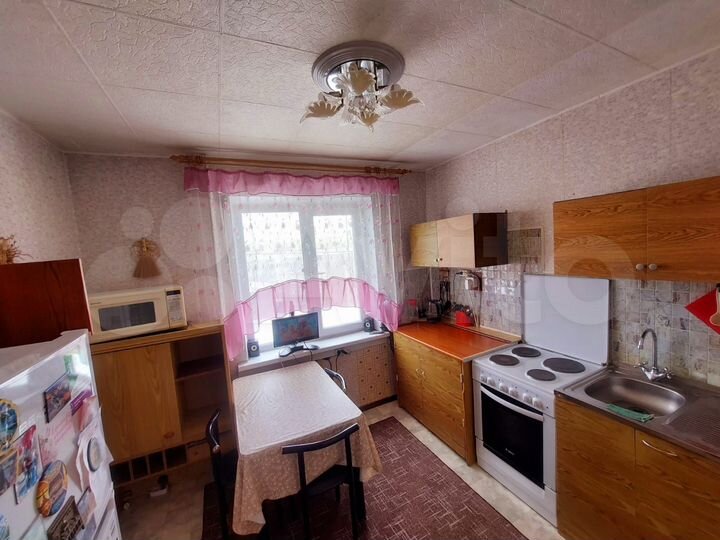 2-к. квартира, 49 м², 2/9 эт.