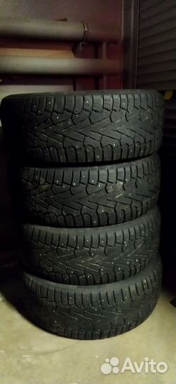 Pirelli Ice 235/55 R17 103T