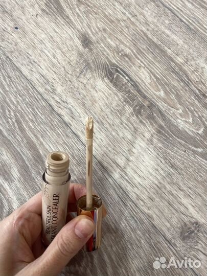 Charlotte tilbury beautiful skin radiant concealer