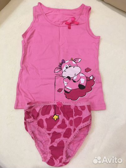 Комплект для девочки р.104 новый