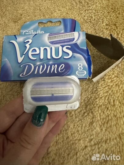 Кассеты для бритья gillette venis divine женские