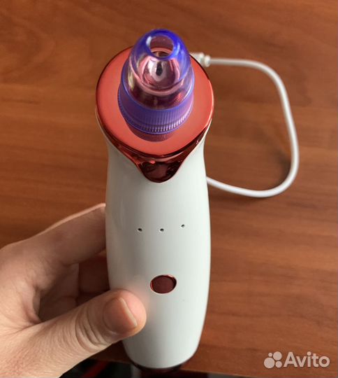 Аппарат вакуумный для удаления черных точек