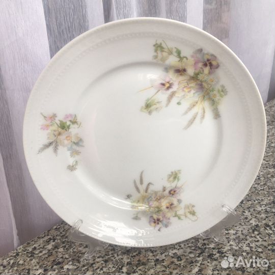 Тарелка фарфор товарищества М.С.Кузнецова