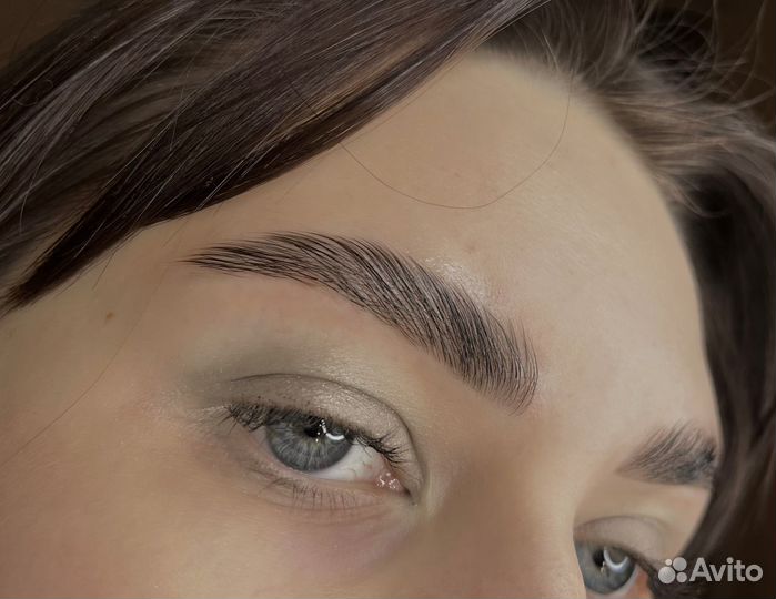 Мастер бровист