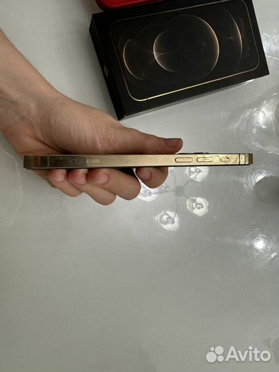 iPhone 12 Pro, 256 ГБ