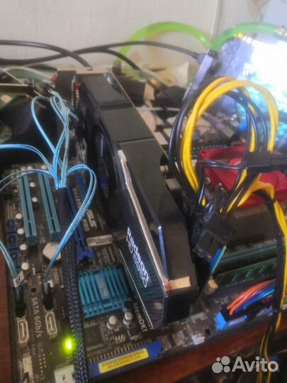 AMD HD6850 (sapfire PCI-E)