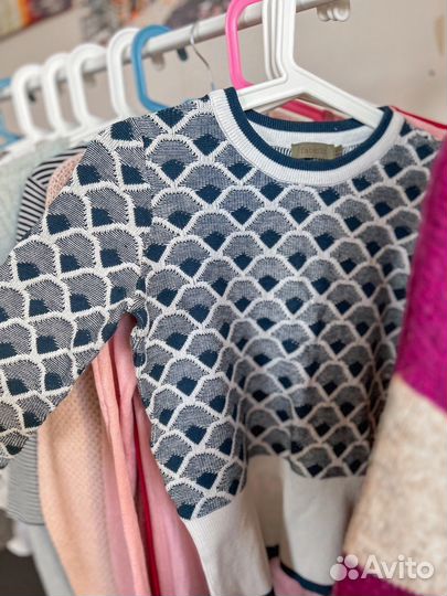 Разгружаю гардероб 42 44