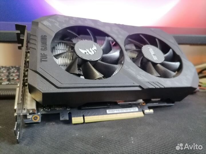Asus TUF Gtx 1660 Super OC