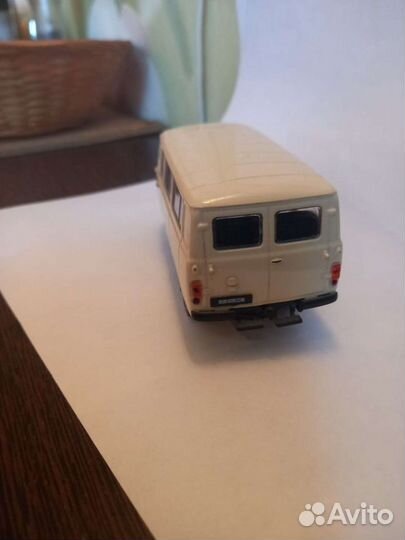 Масштабные модели 1 43 УАЗ