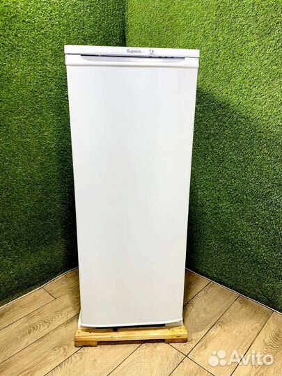 Холодильник б/у Бирюса 2022 года с гарантией году