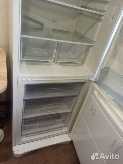 Холодильник