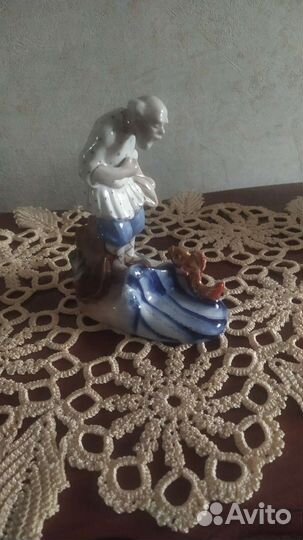 Фарфоровая статуэтка СССР Старик и золотая рыбка