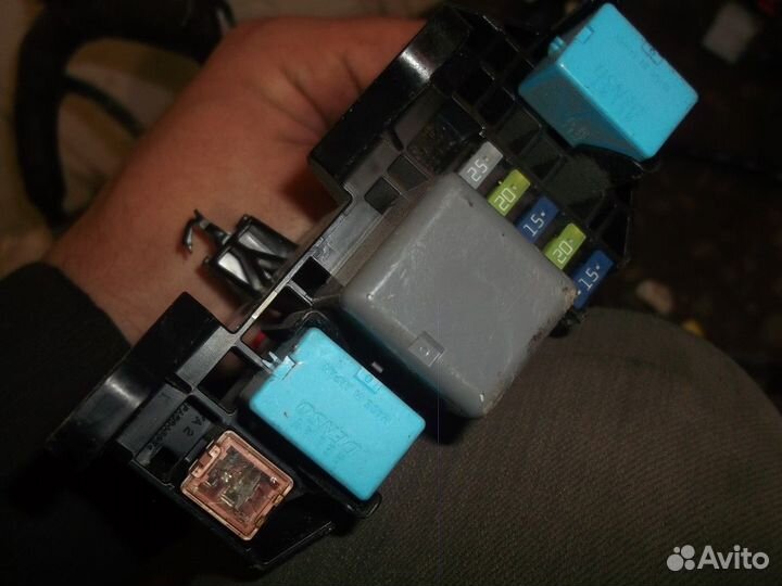 Электропроводка пола (Toyota Hilux)