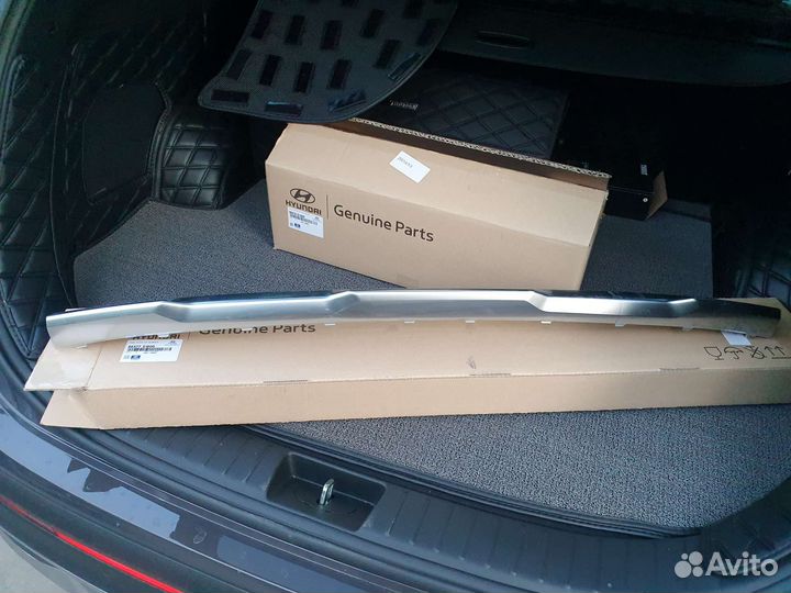 Накладка переднего бампера Hyundai Santa Fe 4 TM