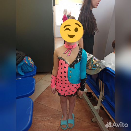 Продам купальник для художественной гимнастики