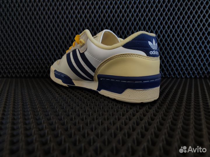 Кроссовки Adidas Forum Low