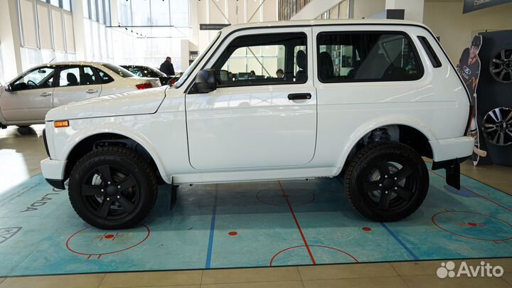 ВАЗ Niva Legend 1.7 МТ, 2023