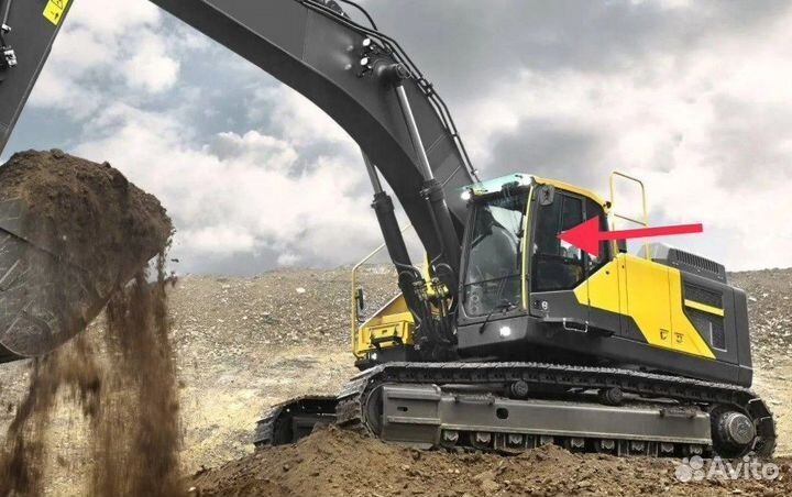 Стекло двери верхнее на экскаватор Volvo EC 700
