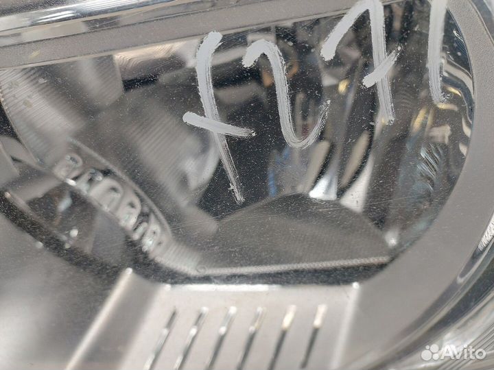 Фара (передняя) Land Rover Freelander 2, 2008