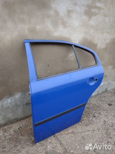 Дверь задняя левая Шкода Октавия А4 Тур