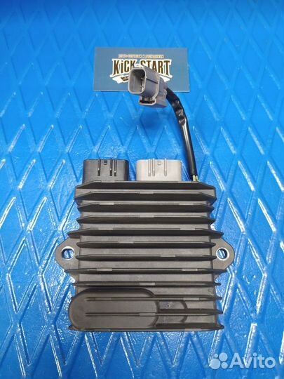 Реле регулятор напряжения Honda vfr800f VFR 800