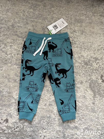 Спортивные брюки