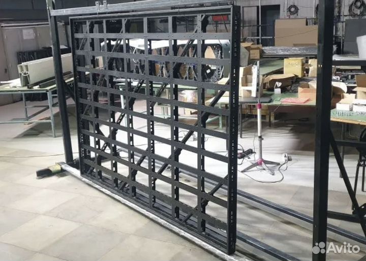 Информационный стенд / Светодиодный экран