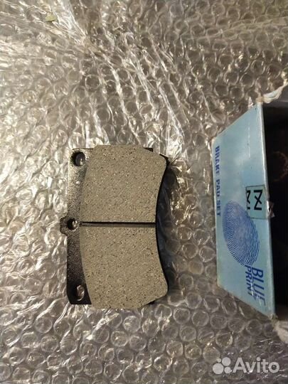 Тормозные колодки для kia rio и mazda