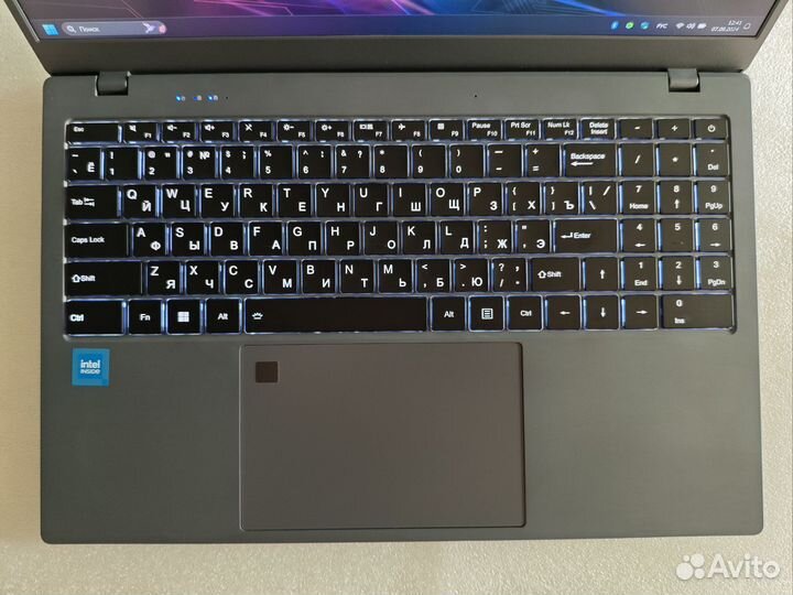 Новый Intel/16GB/256GB/15.6