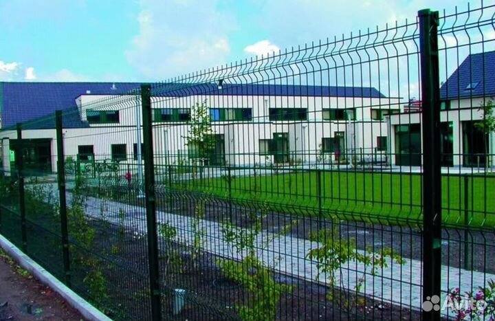 Забор из 3D сетки работа по договору качественно