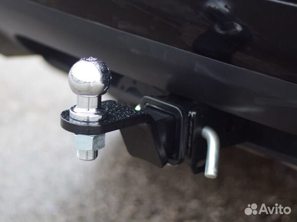 Фаркоп Volkswagen Touareg 2002-2018 / Porsche C