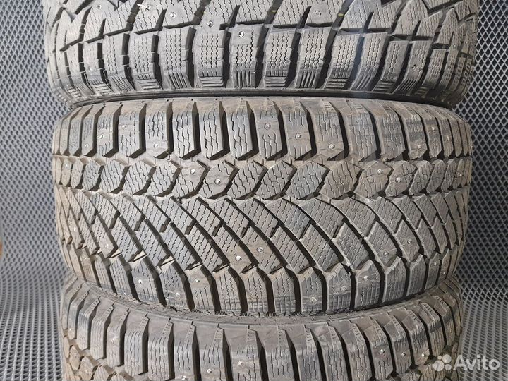 Toyo Observe G3-Ice 225/50 R17