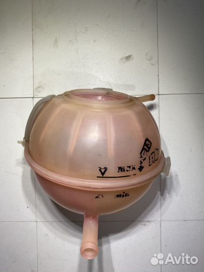 Расширительный бачок VAG 600121407B