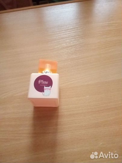 Продаются духи половина