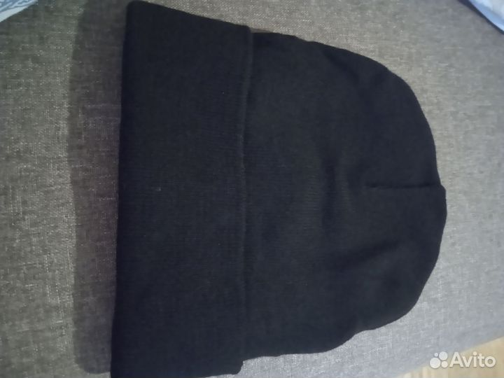 Шапка женская черная