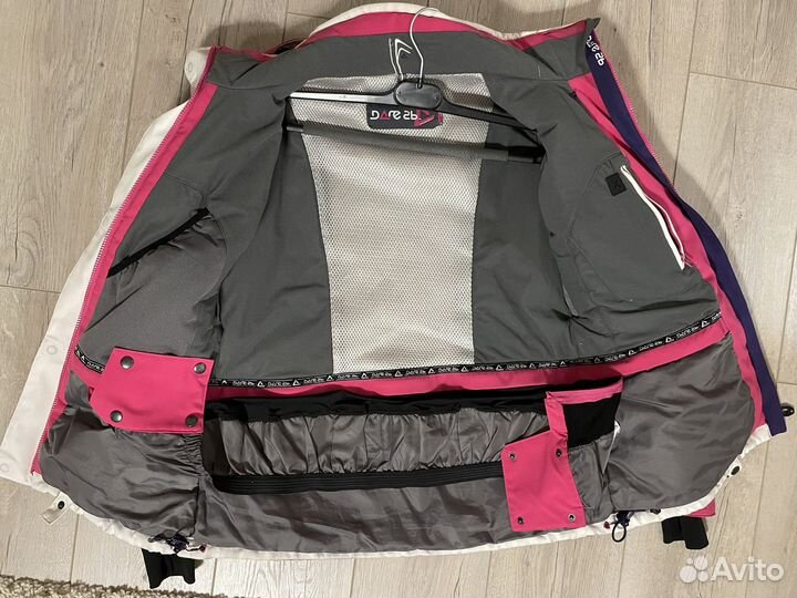 Куртка горнолыжная женская