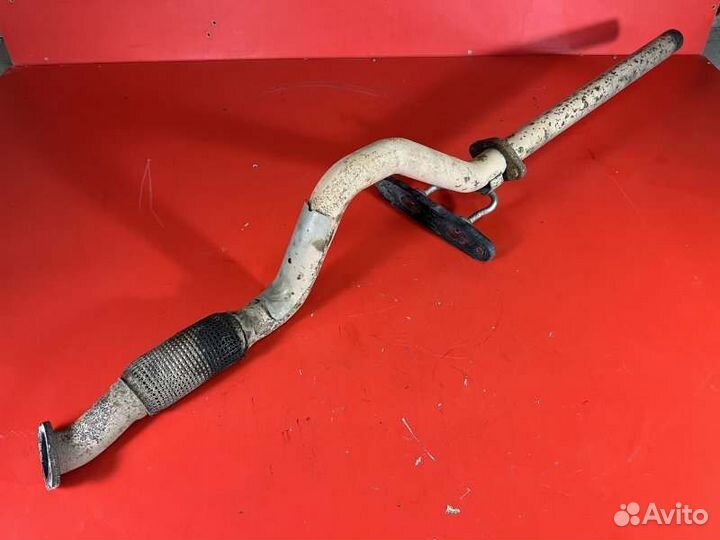 Выхлопная труба премная и промежуточная Skoda Yeti