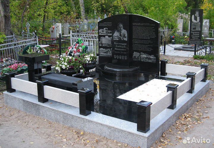 Мемориальные комплексы от производителей