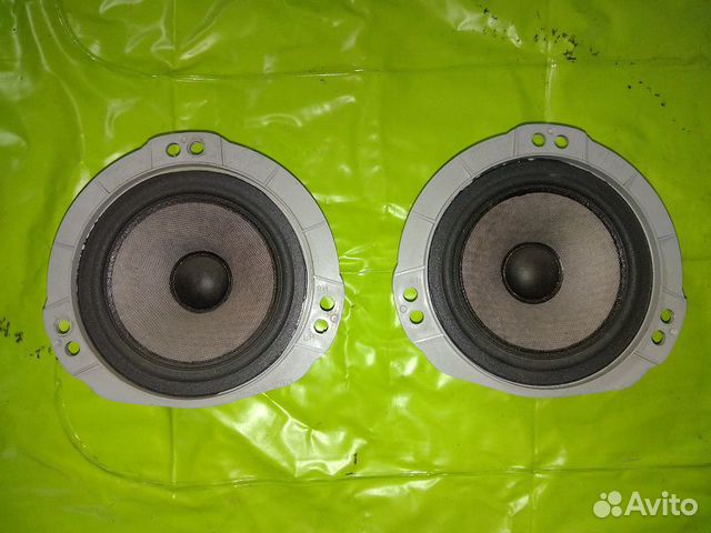 Динамики аудио задние Subaru Forester SG5 02-07г